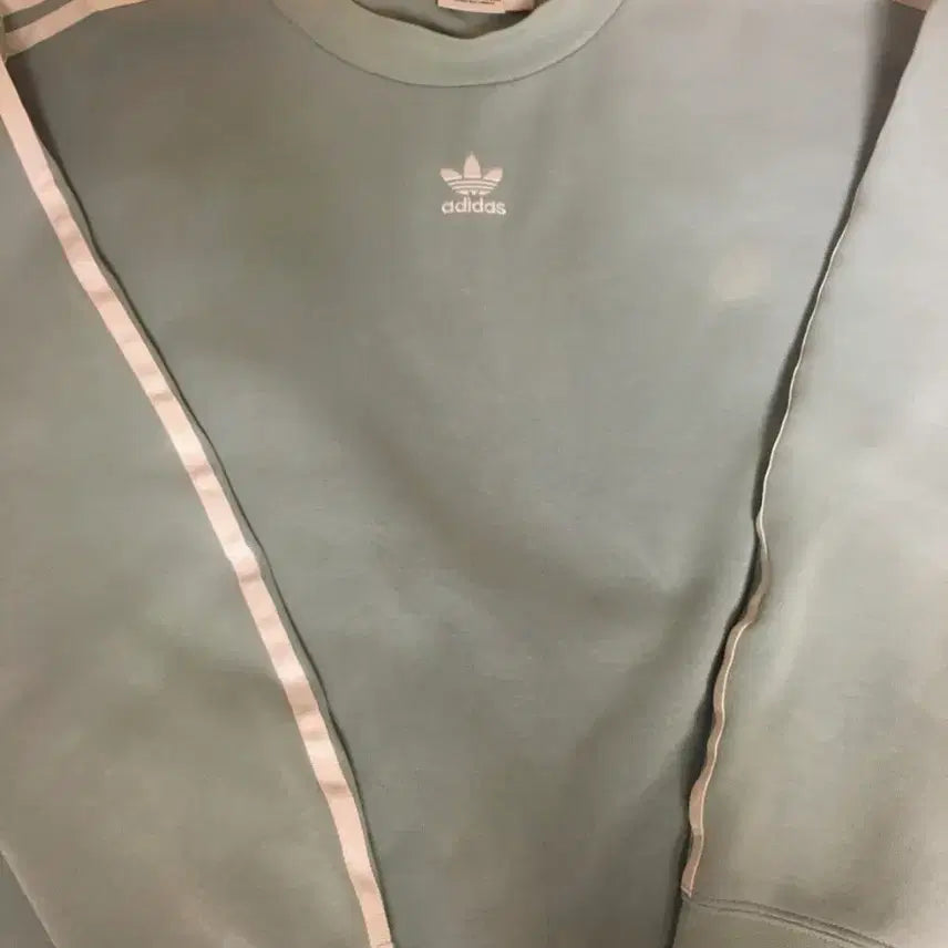[BUNJANG] Adidas Crewneck Sweatshirt / 아디다스 맨투맨