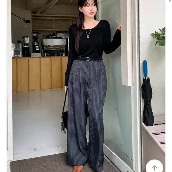 [BUNJANG] 66Girls Striped Navy Slacks L / 육육걸즈 스트라이프 네이비 슬렉스 L