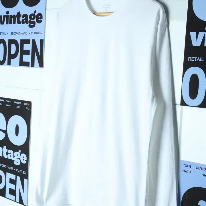[SOLD OUT] (L-XL) 무신사스탠다드 긴팔티셔츠 베이직 면 쭉티 화이트-17D6E