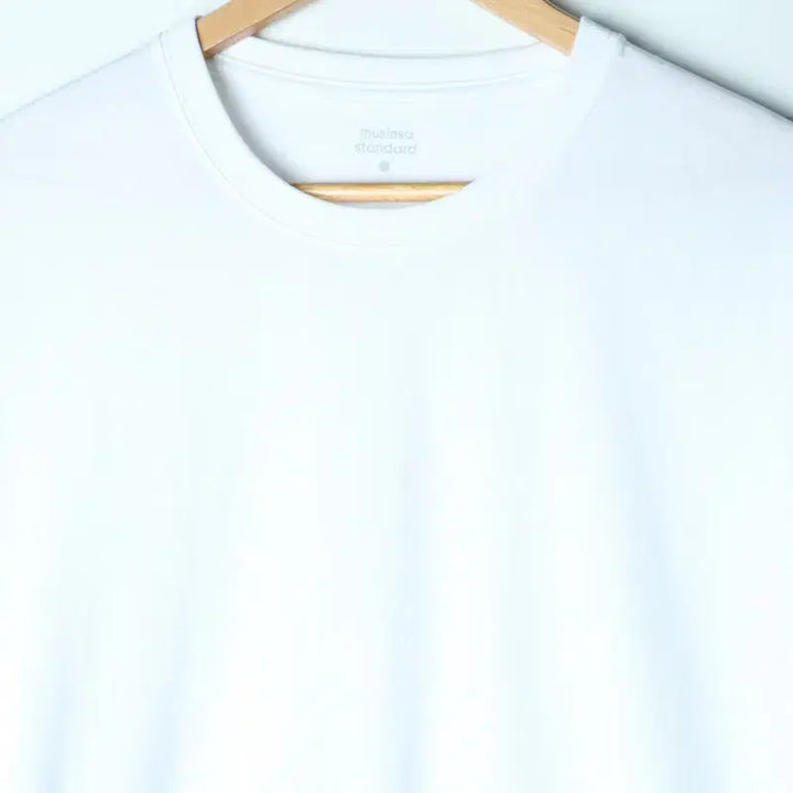 [SOLD OUT] (L-XL) 무신사스탠다드 긴팔티셔츠 베이직 면 쭉티 화이트-17D6E