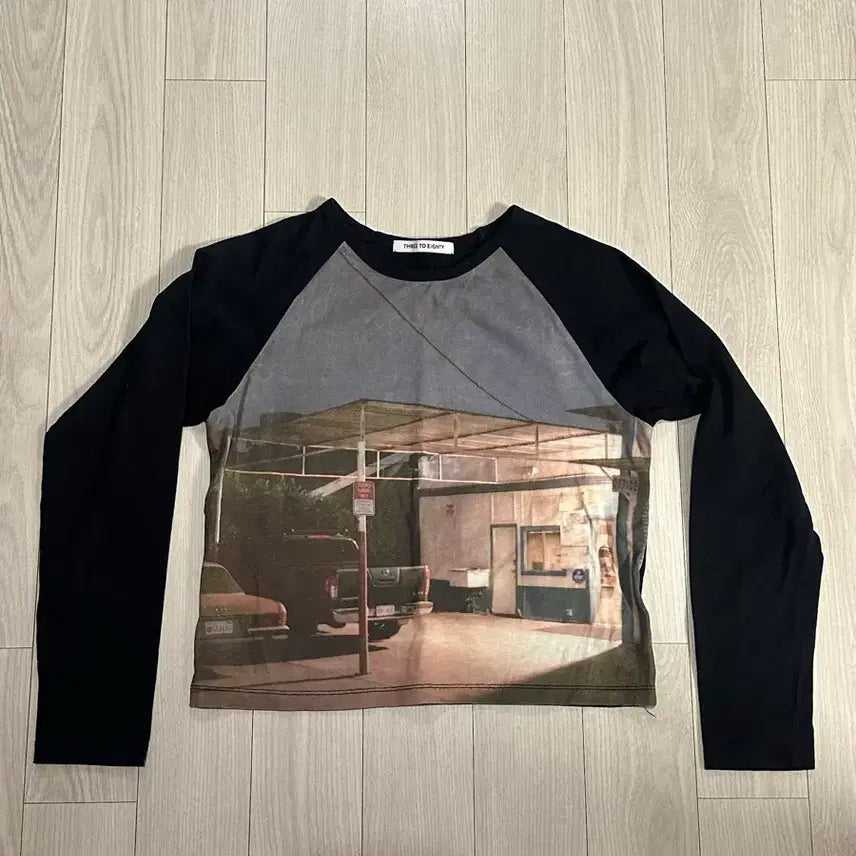 [BUNJANG] 32DEGREES Printed Raglan T-Shirt (Black) / 쓰리투에이티 Printed Reglan T-Shirt (Black)