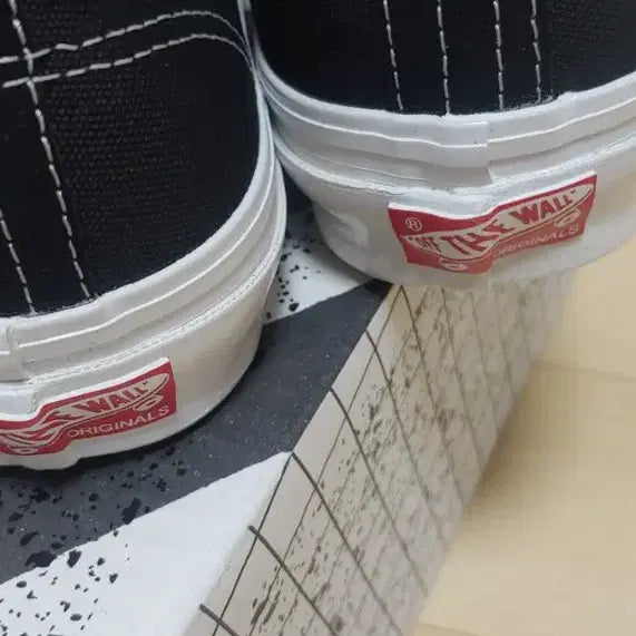 [SOLD OUT] [새상품]반스 볼트 어센틱 LX 블랙 265