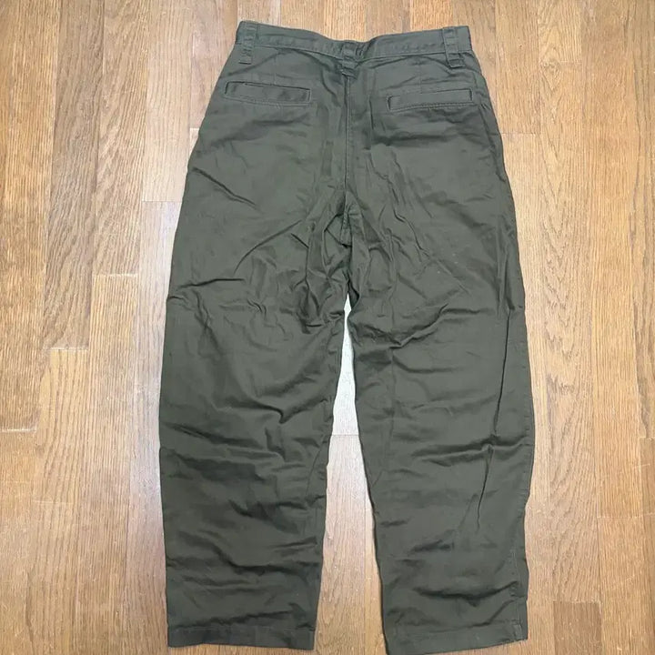 [SOLD OUT] 유니클로 U 와이드핏 치노 팬츠 다크 브라운 79