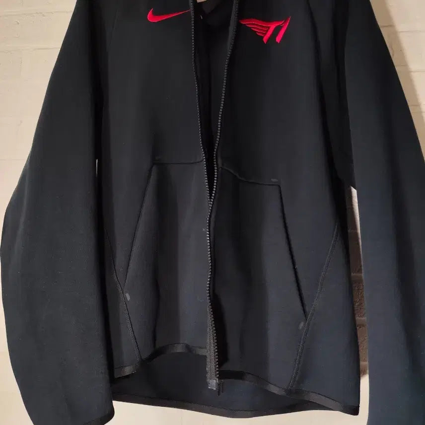 [SOLD OUT] 나이키 x T1 테크 플리스 후드집업 M 티원