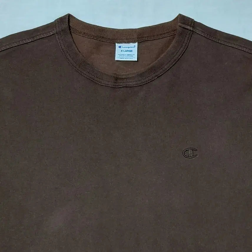 [SOLD OUT] [XL] 챔피온 재팬 라인 자수 로고 롱슬리브 티셔츠 (브라운)