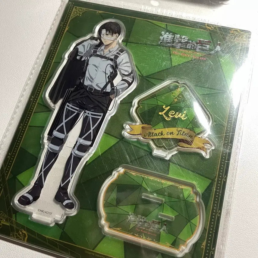 [SOLD OUT] 진격의 거인 리바이 아크릴 스탠드