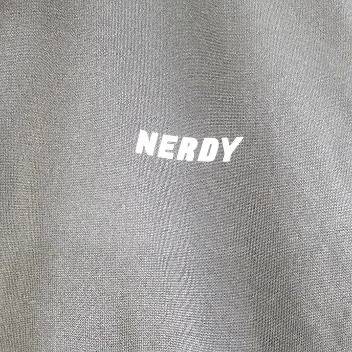 [SOLD OUT] NERDY 남성S 블랙 트레이닝 세트 M4298