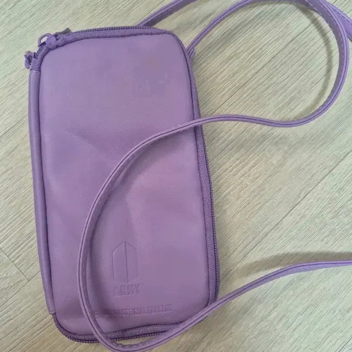 [BUNJANG] BTS Japan Membership Pouch / 방탄bts 일본 재팬 멤버쉽 굿즈 파우치