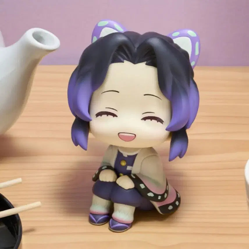 [BUNJANG] Demon Slayer Shinobu Look Up Figure / 미개봉 귀멸의칼날 시노부 룩업 (특전 x)
