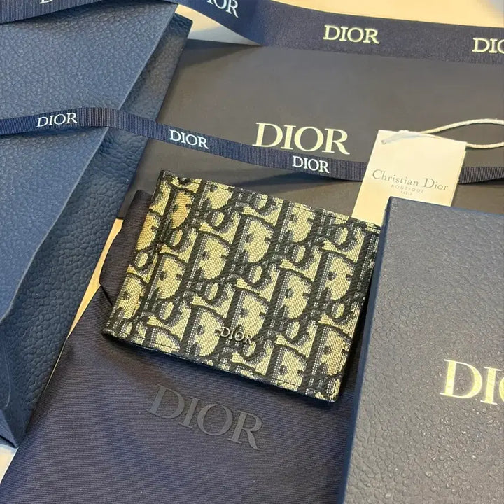 [BUNJANG] Dior Oblique Bi-fold Wallet / 디올 오블리크 반지갑 풀구성
