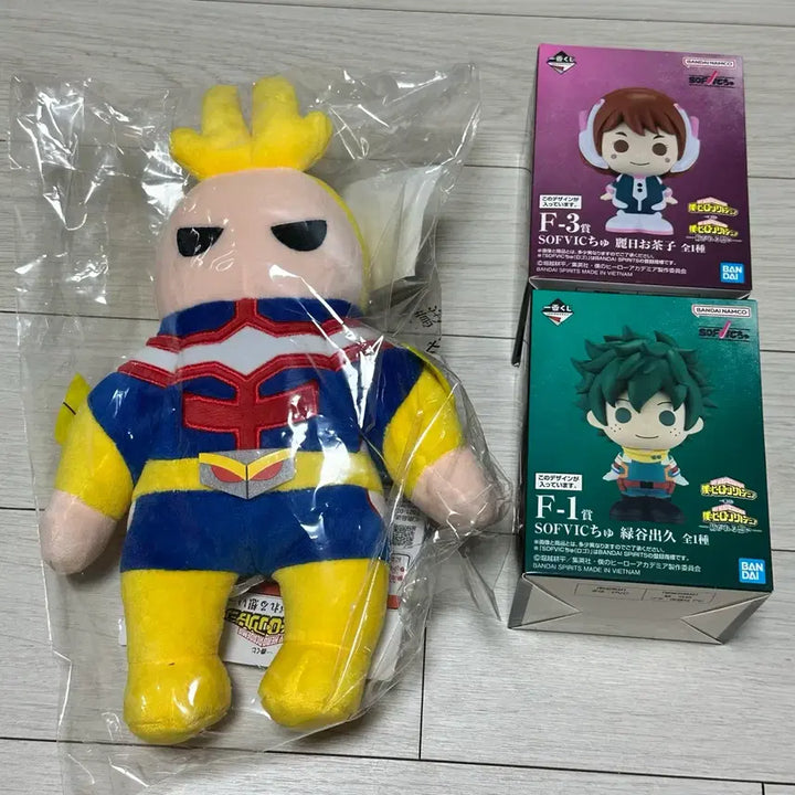 [BUNJANG] My Hero Academia All Might Midoriya Uraraka Figure Bundle Set / 히로아카 나히아 쿠지 올마이트 미도리야 우라라카 인형 소프비