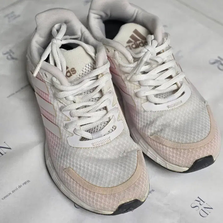 [BUNJANG] Adidas Duramo 230 Running Shoes / 아디다스 듀라모 230 아디다스 운동화 런닝화 핑크 분홍 운동화 봄운동화