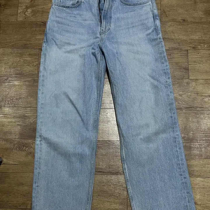 [BUNJANG] Steady Everywear Relaxed Denim Light Blue Jeans / 스테디에브리웨어 릴렉스드 데님 연청 라이트블루 s