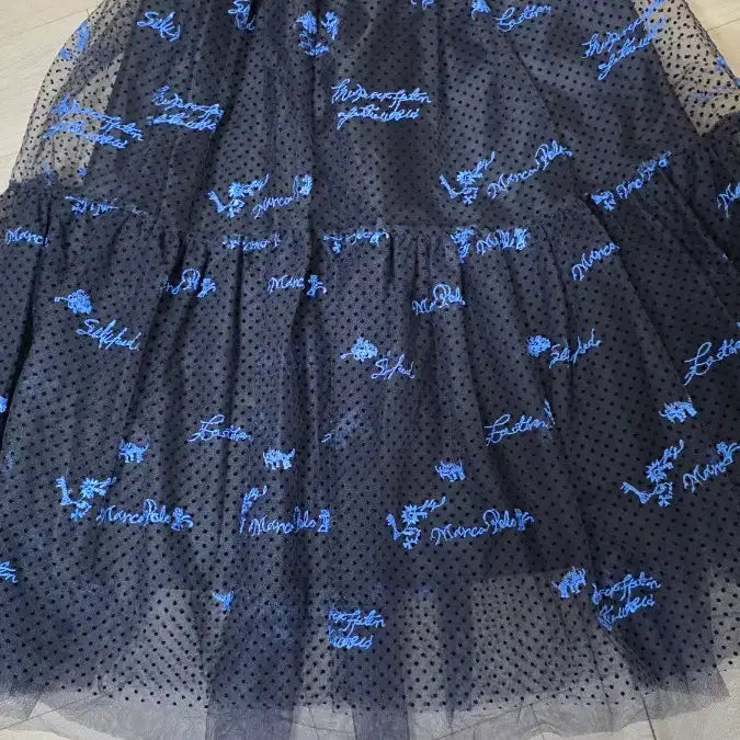 [BUNJANG] O!zoc!n Embroidered Tulle Long Skirt / 오즈세컨 자수 튤 스커트