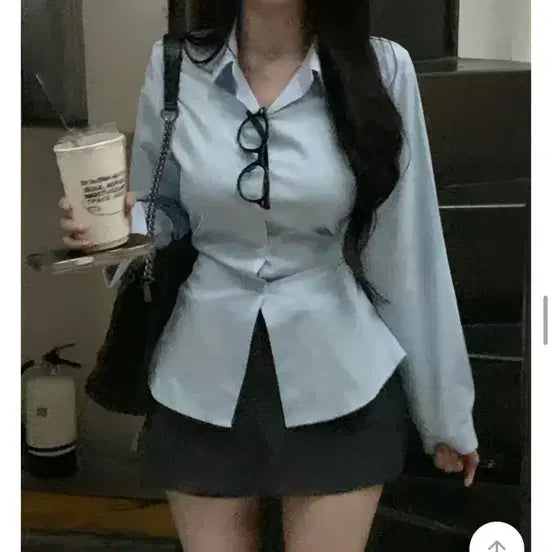 [BUNJANG] Sorbet Blue Slim Fit Shirt / 에이블리 허리 라인 잘록 소라색 셔츠