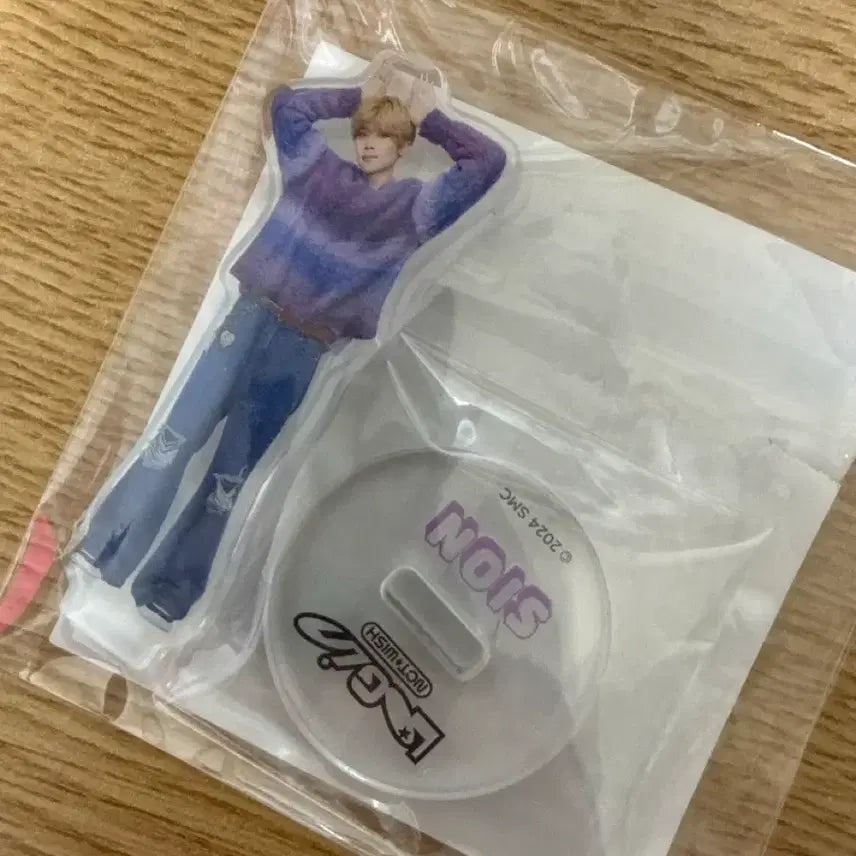 [BUNJANG] NCT WISH Sion Login Acrylic Stand / 엔시티위시 시온 로그인 랜덤토이 아크릴스탠드 양도