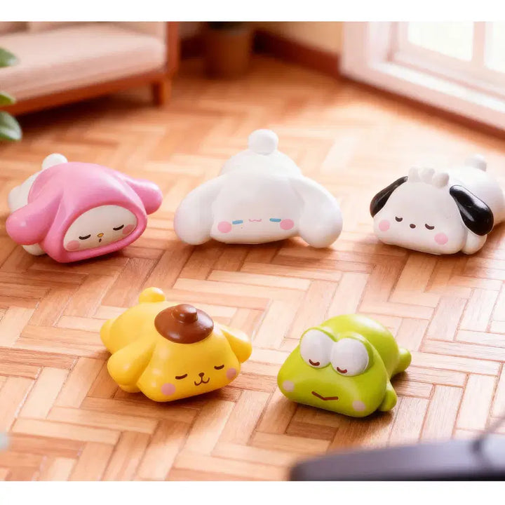 [BUNJANG] Sanrio Sleeping Miniature Figure Set (12 Pieces) / 잠자는 산리오 미니어처 세트 12종