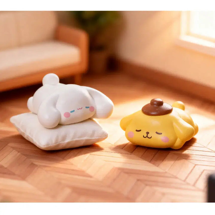 [BUNJANG] Sanrio Sleeping Miniature Figure Set (12 Pieces) / 잠자는 산리오 미니어처 세트 12종
