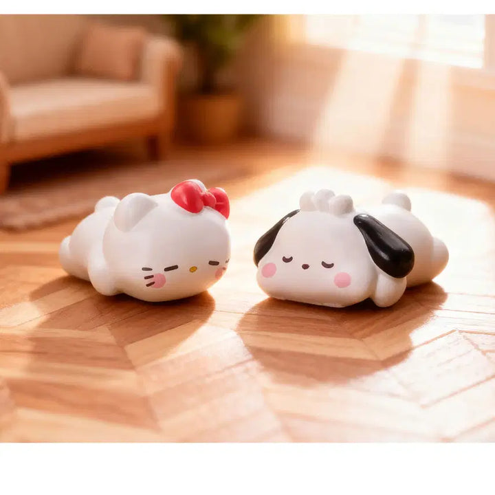 [BUNJANG] Sanrio Sleeping Miniature Figure Set (12 Pieces) / 잠자는 산리오 미니어처 세트 12종