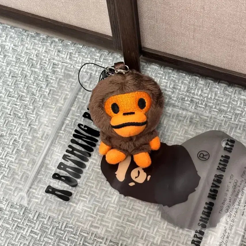 [BUNJANG] BAPE Baby Milo Plush Doll Keyring / 베이프 베이비 마일로 플러쉬돌 인형 키링