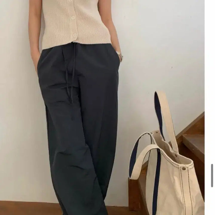 [SOLD OUT] 웰로우 스무스 나일론 팬츠 리브레 르버터 아잉 리터 플라넬 미엘 피버