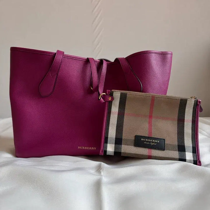 [BUNJANG] Burberry Honeybrook Medium Tote Bag / 버버리 허니브룩 미디움 토트백