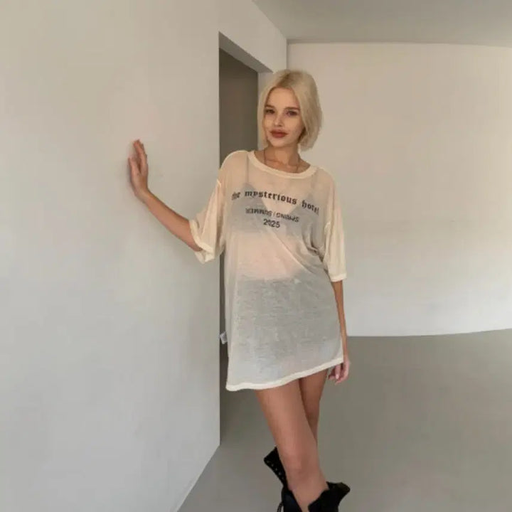[BUNJANG] The Mysterious Hotel Sheer Box T-shirt / 더미스테리어스호텔 시스루 박스 티