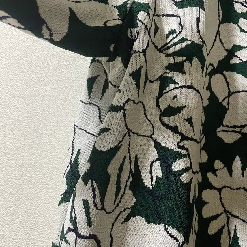 [BUNJANG] Beanpole Floral Pattern Knit Top / 매장가 30만원대 빈폴플라워 패턴 니트 그린