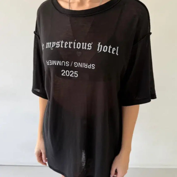 [BUNJANG] The Mysterious Hotel See-through Box T-Shirt / 더미스테리어스호텔 시스루 박스 티