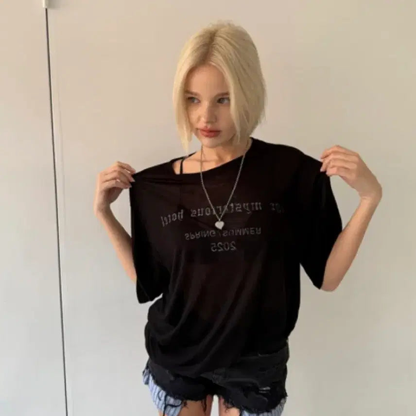 [BUNJANG] The Mysterious Hotel See-through Box T-Shirt / 더미스테리어스호텔 시스루 박스 티