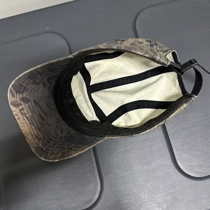 [SOLD OUT] 슈프림 밀리터리 캠프캡 블랙 프림1 카모 - 22SS