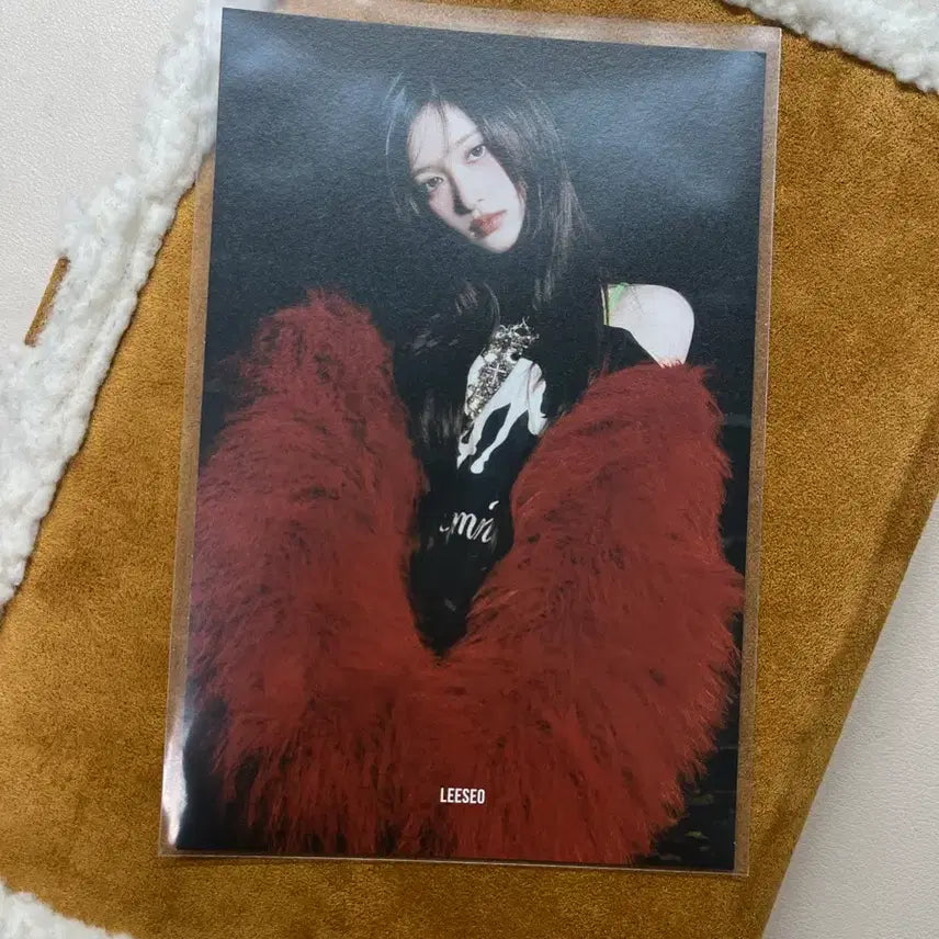 [BUNJANG] IVE LeeSeo [Re:IVE] Album Postcard Poster / 아이브 리바이브 앨범 엽서 포스터 이서