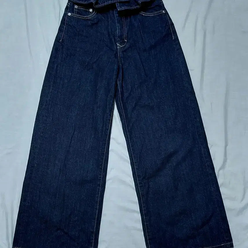 [BUNJANG] EMODA Fold Over High Waist Wide Denim Jeans (Size 1) / [EMODA] 에모다 하이웨이스트 폴드 오버 와이드 데님 (사이즈 1)