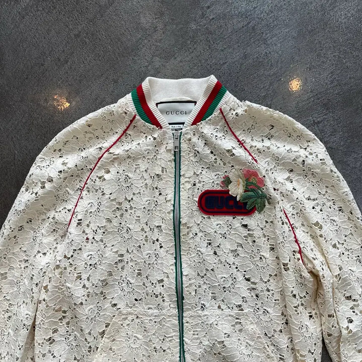 [BUNJANG] Gucci Flower Lace Bomber Jacket / 구찌 플라워 레이스 봄버 자켓(정품)