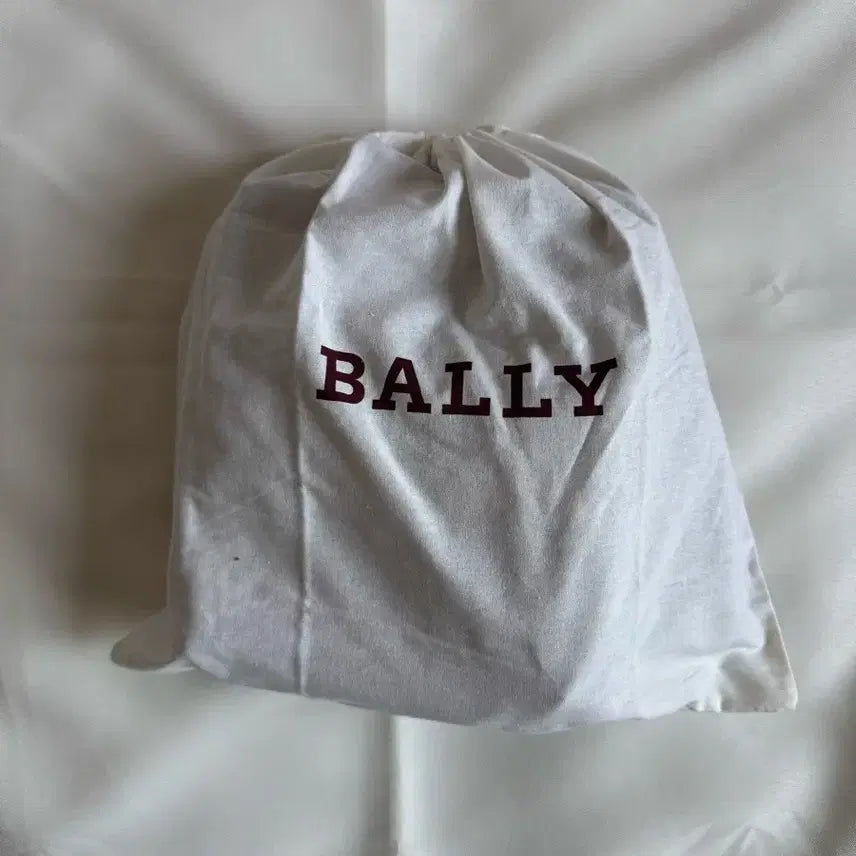 [BUNJANG] Bally Pincher Nylon Crossbody Bag / 발리 핀처 나일론 크로스백