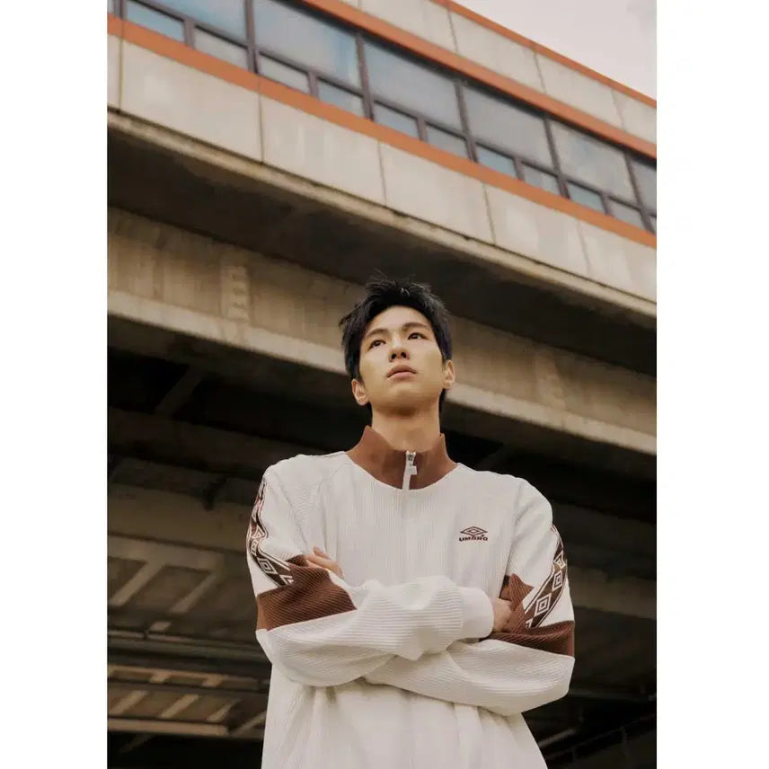 [BUNJANG] Umbro Waffle Wide Track Pants Tiramisu (Size 90) / 엄브로 | 와플 와이드 트랙팬츠 | 티라미수 | 90