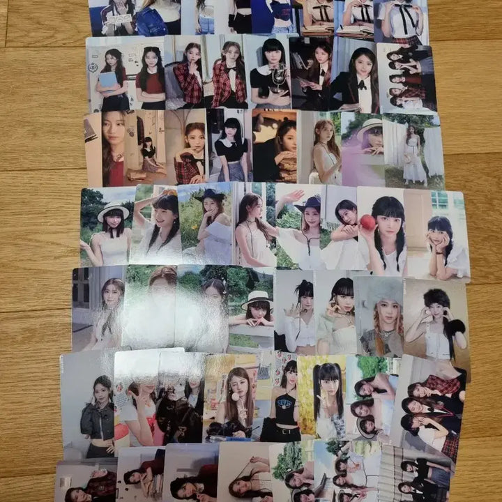 [BUNJANG] LE SSERAFIM Unofficial Goods Bundle Set / 르세라핌굿즈 비공굿포카 담케 키링 일괄 아이돌포카 포장계