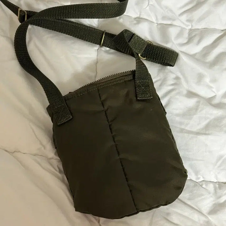 [BUNJANG] Porter Force Shoulder Pouch Sage Green / 포터 포스 숄더 파우치 세이지 그린