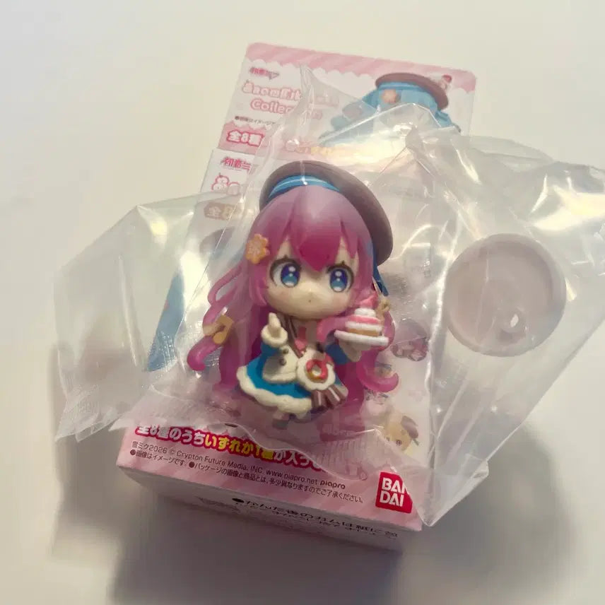 [BUNJANG] Snow Miku Megurine Luka 2026 Collection Figure / 2026 유키미쿠 컬렉션 피규어 메구리네 루카 스노우미쿠