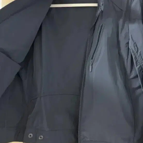 [BUNJANG] Barbour Windbreaker Jacket / 바버 바람막이