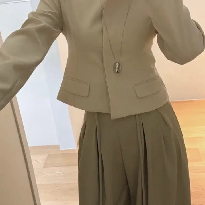 [BUNJANG] Bybeige Square Spring Jacket &amp; Pleated Wide Slacks Set / 바이베이지 스퀘어 봄 자켓,허리벨트 끈 핀턱 와이드 슬랙스