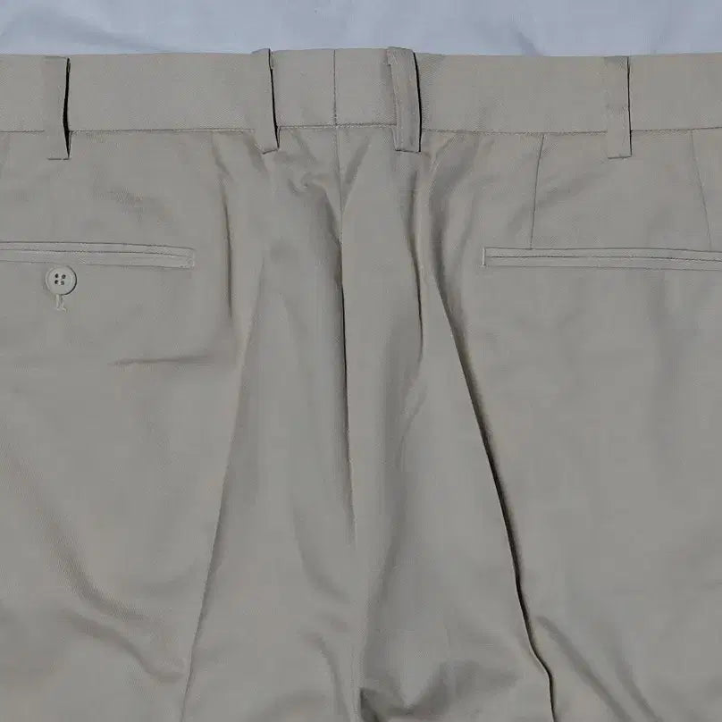 [SOLD OUT] [빅사이즈/103] Fade Luman 투턱 와이드 치노 팬츠 베이지