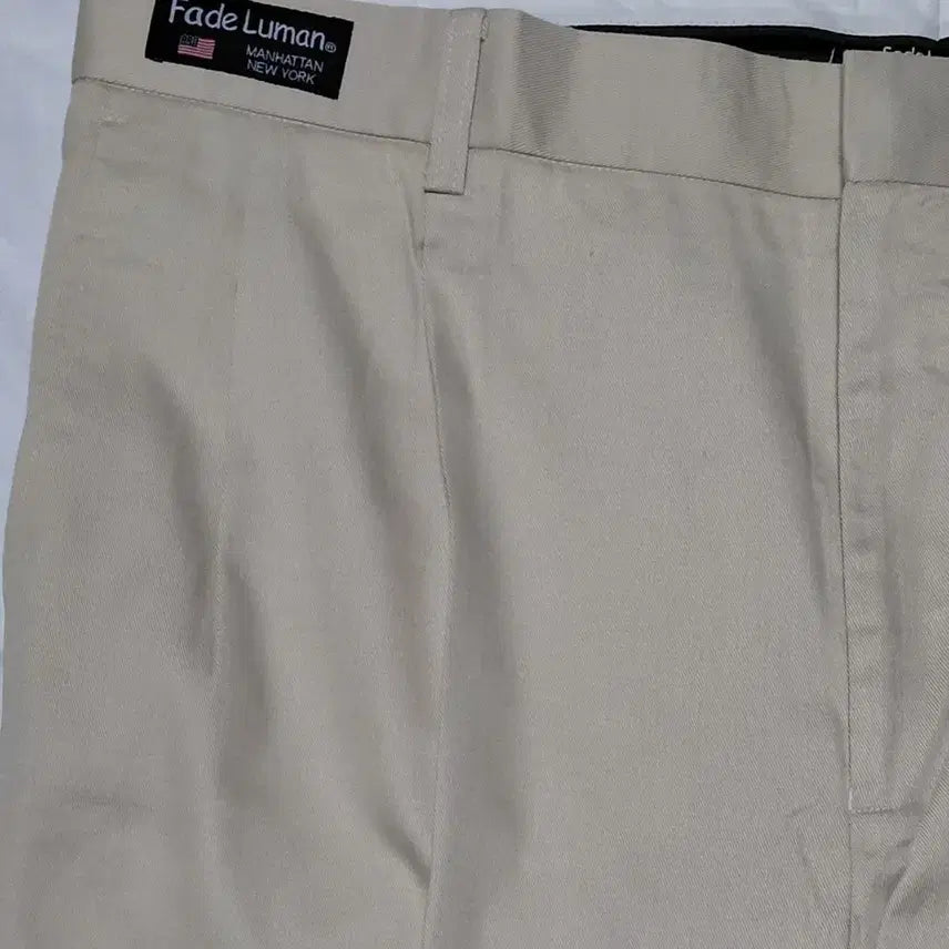 [SOLD OUT] [빅사이즈/103] Fade Luman 투턱 와이드 치노 팬츠 베이지