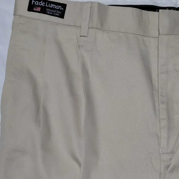 [SOLD OUT] [빅사이즈/103] Fade Luman 투턱 와이드 치노 팬츠 베이지