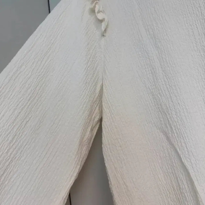 [SOLD OUT] 서울 디자이너 브랜드 여성 블라우스 556677 사이즈정도