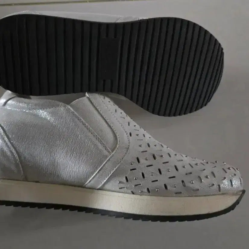 [BUNJANG] Elcanto Height Increasing Sneakers (Size 235) / 엘칸토 키높이 스니커즈 235