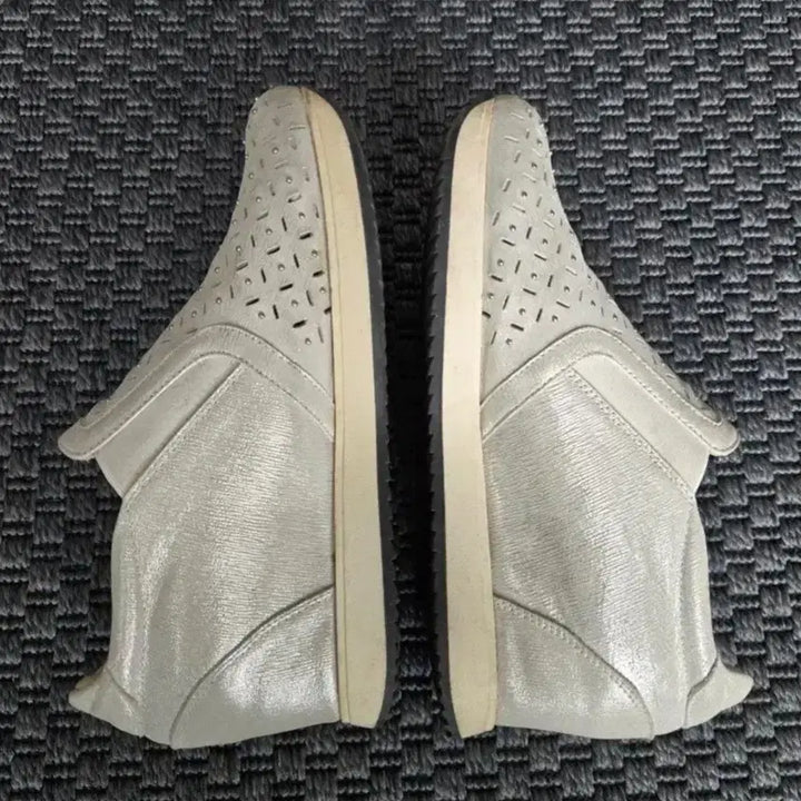 [BUNJANG] Elcanto Height Increasing Sneakers (Size 235) / 엘칸토 키높이 스니커즈 235