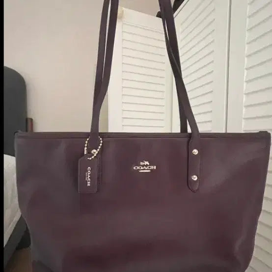[BUNJANG] Coach Burgundy Tote Bag / 코치 가방 버건디 토트백
