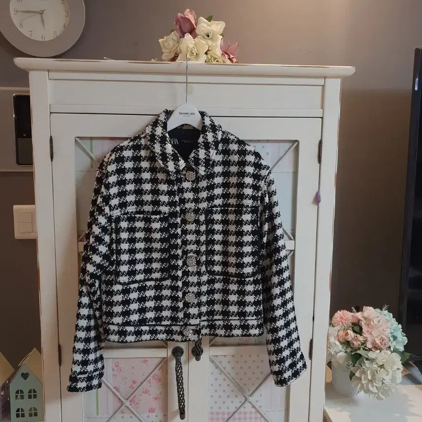 [BUNJANG] Zara Tweed Jacket (55-66) / 자라 트위드자켓/55-66