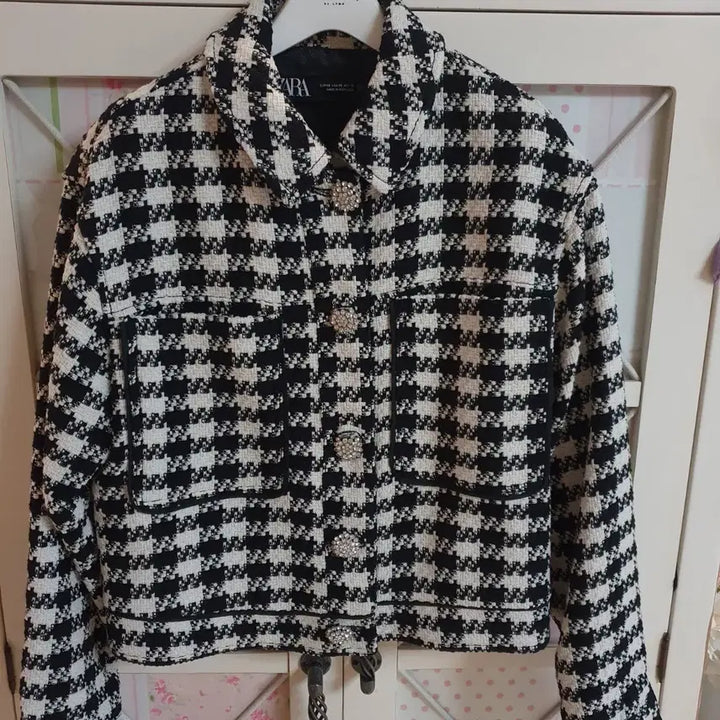 [BUNJANG] Zara Tweed Jacket (55-66) / 자라 트위드자켓/55-66